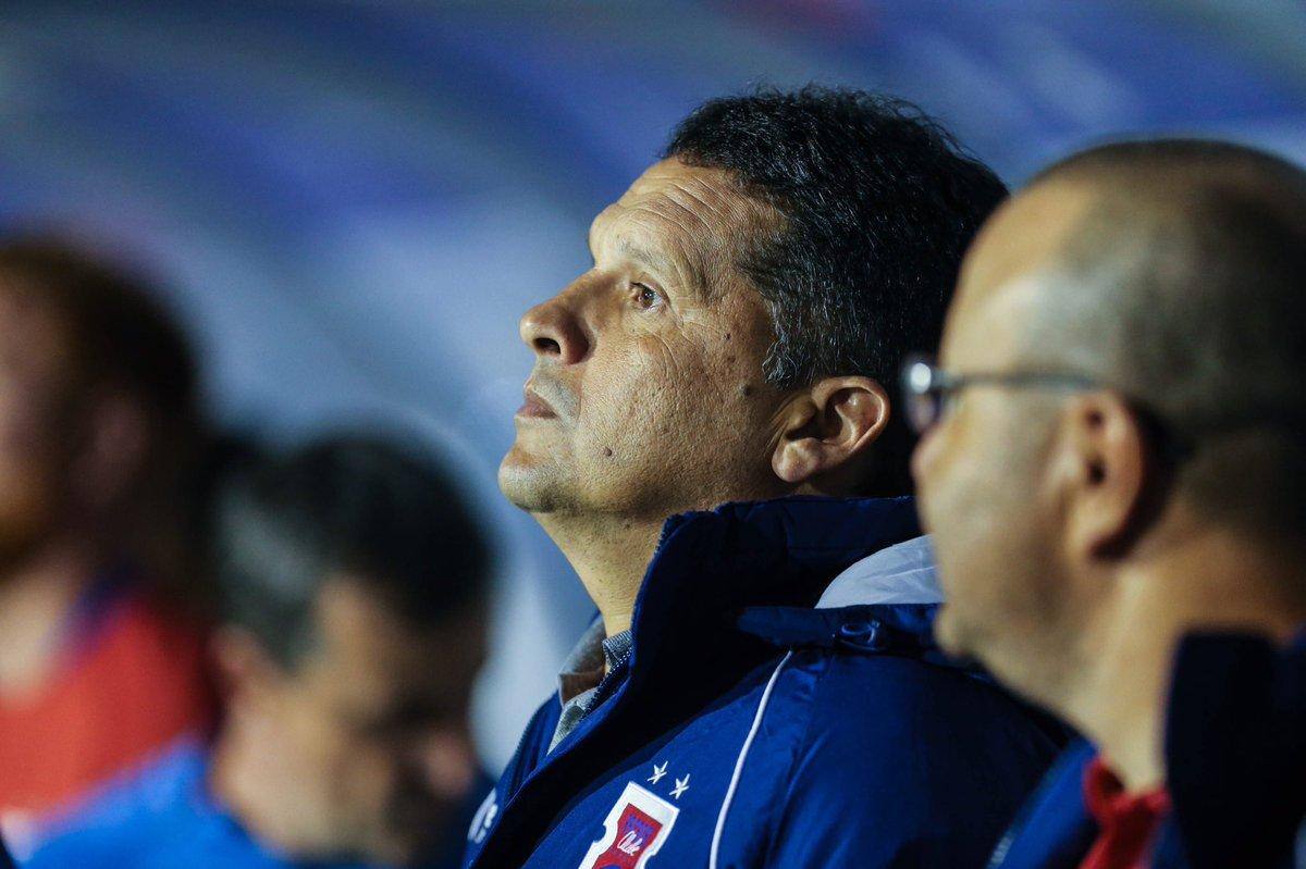 Claudinei Oliveira deixa o Paraná e acerta com a Chapecoense