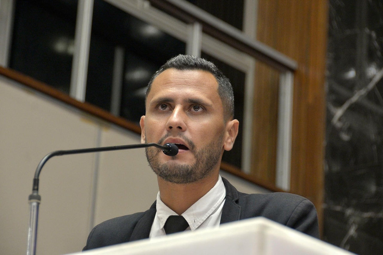 Deputado estadual Cleitinho Azevedo