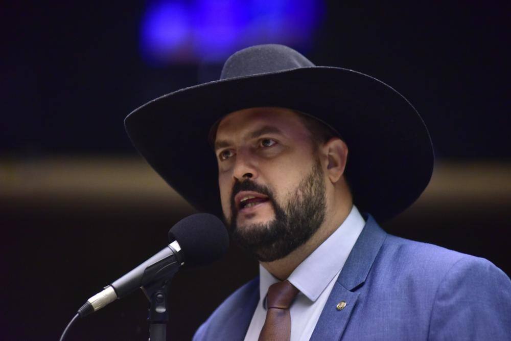 Zé Trovão quer que governo suspenda uso e venda de jogos eletrônicos com atos violentos no Brasil por 30 dias