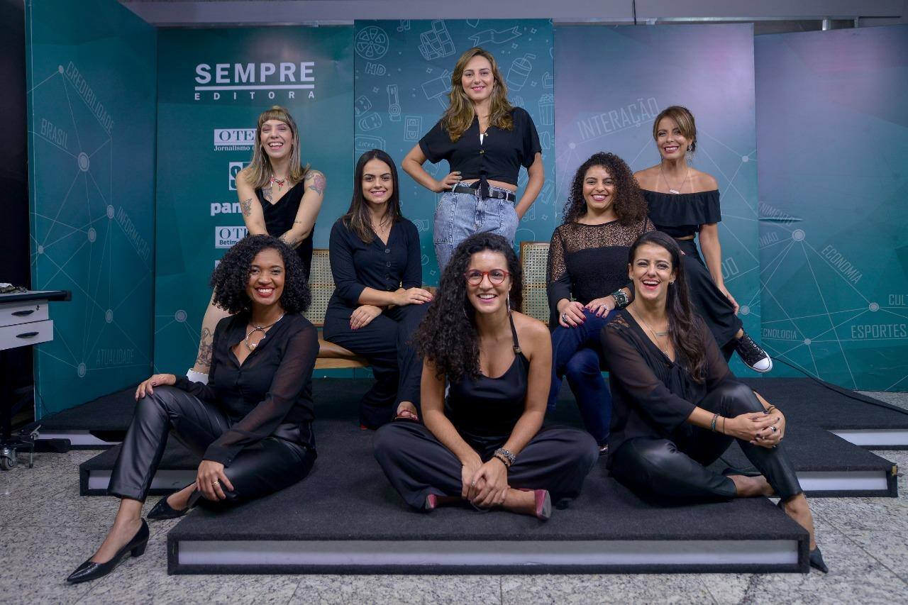 Rádio Super estreia na segunda-feira (8) um repaginado programa Interess@, que vai debater temas diversos de uma perspectiva mais feminina, antenada e descontraída