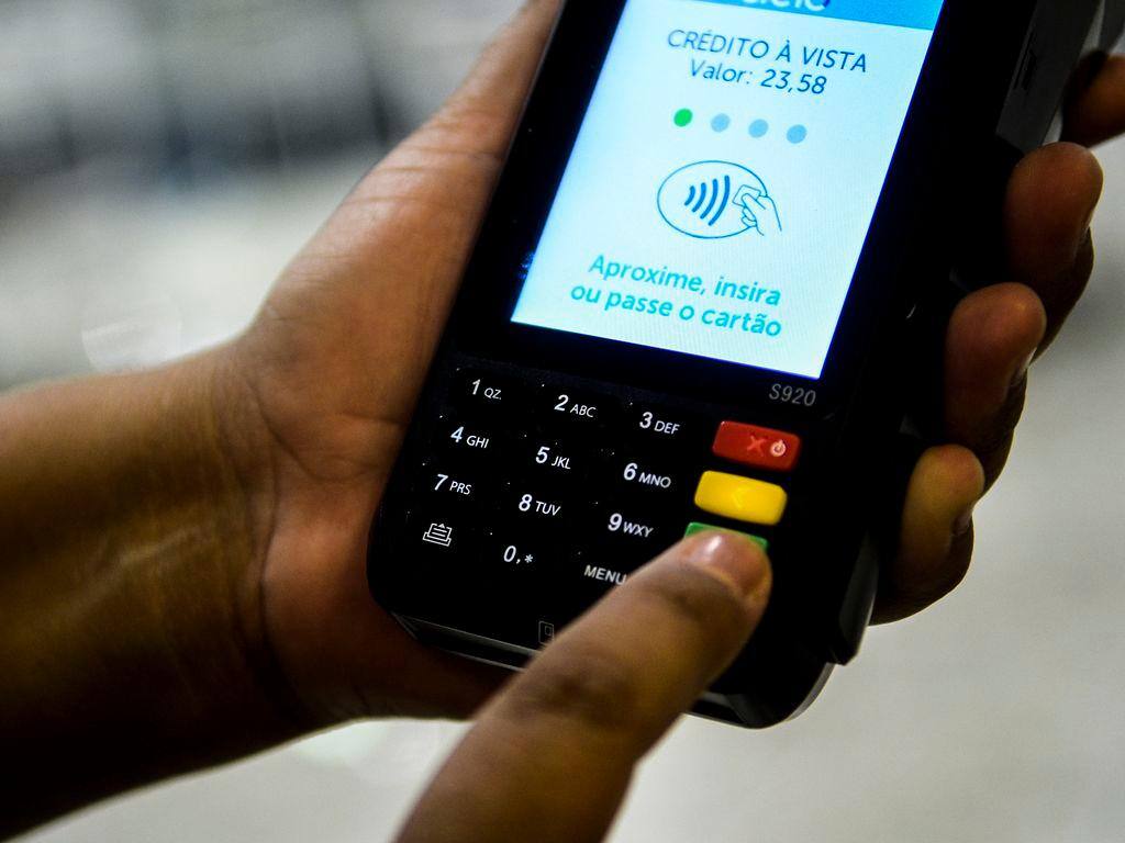 Comércio em BH reclama de taxa de juros