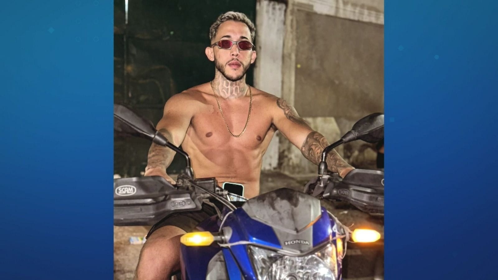Garoto de programa ameaça clientes 