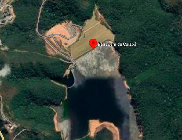 Estudo de possível rompimento identificou que há pessoas que vivem na área de autossalvamento da barragem Cuiabá