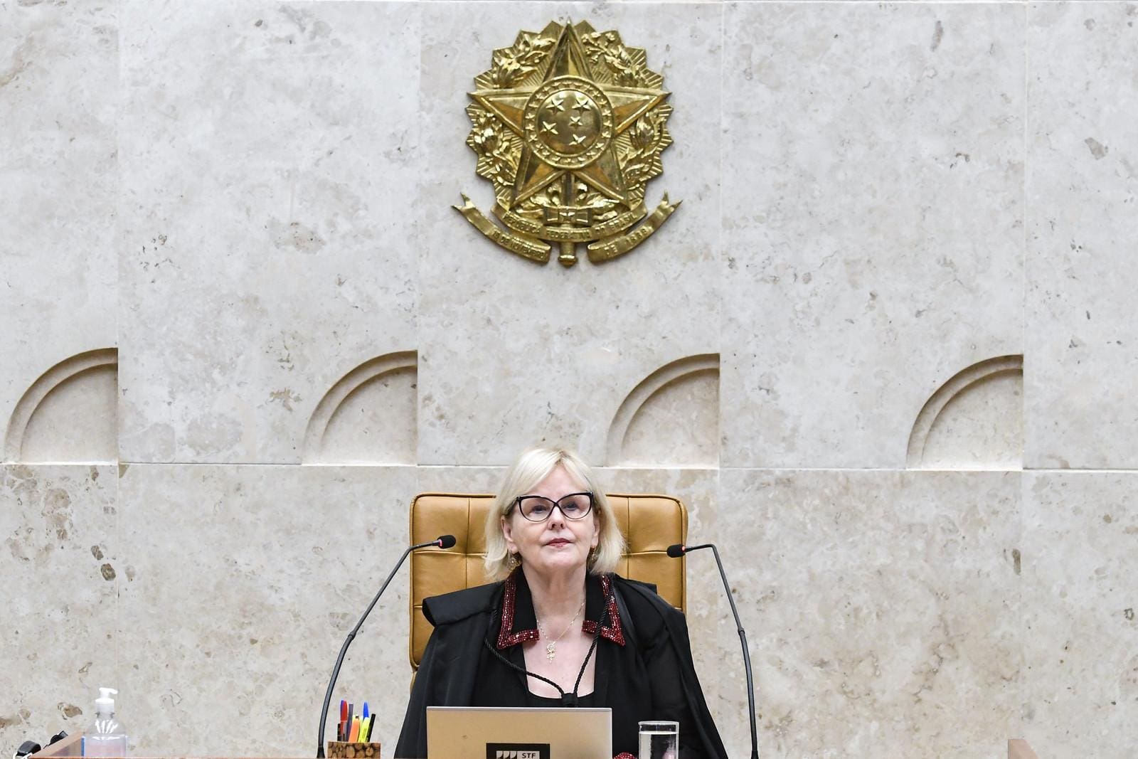 Rosa Weber de despede do STF
