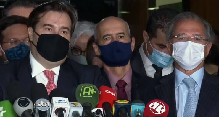 Governo entrega primeira fase da reforma tributária