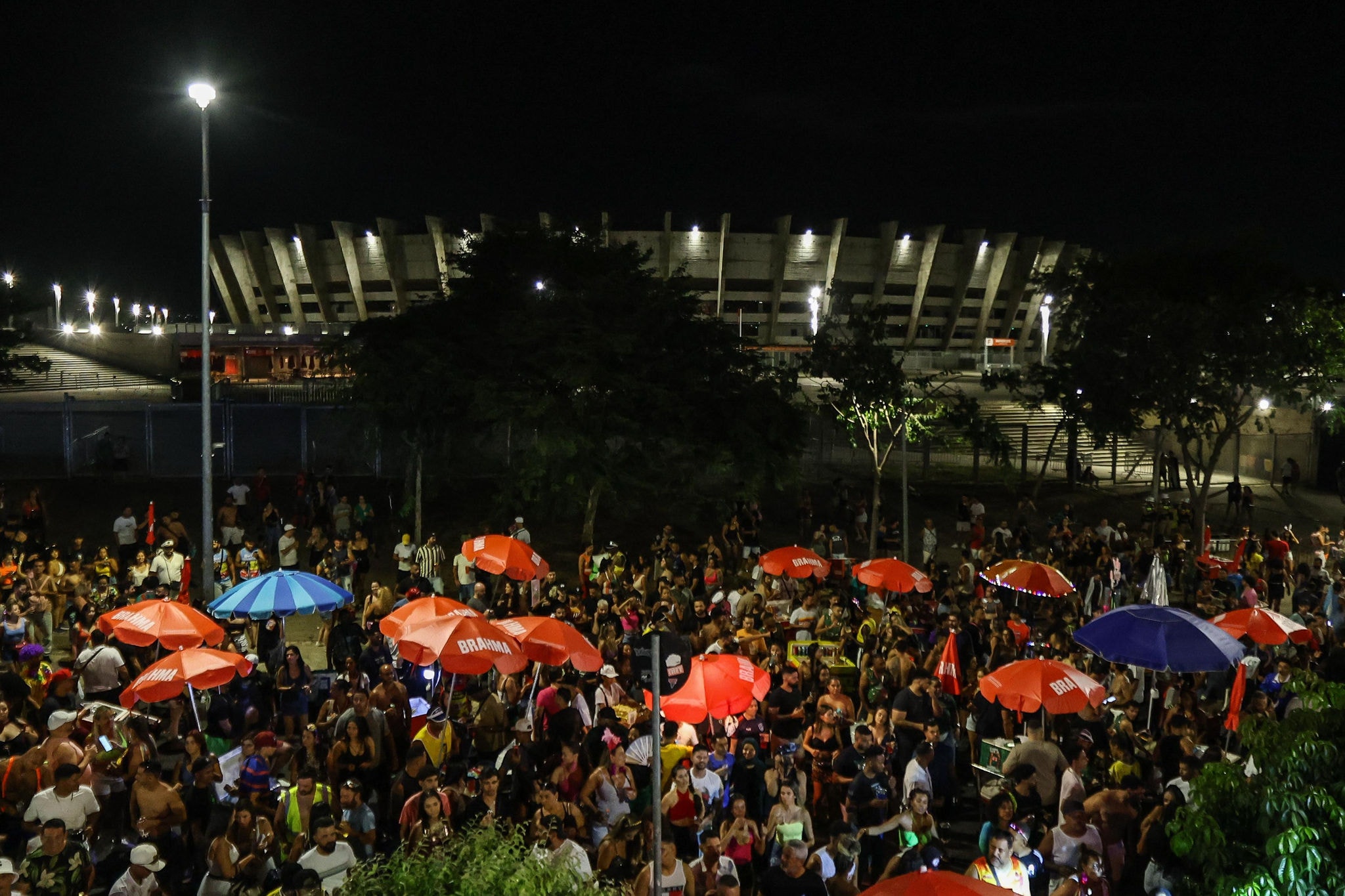 Bloco Arrastão do Hott agita foliões no Carnaval de BH  