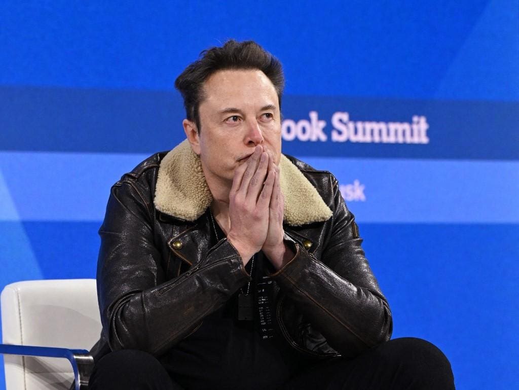 Dono do X, Elon Musk tem se recusado a cumprir as ordens judiciais no Brasil