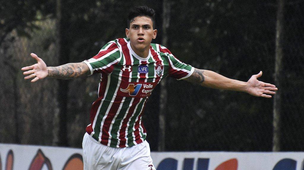 Com previsão de afastamento de 6 meses no Flu, Pedro será operado nesta sexta