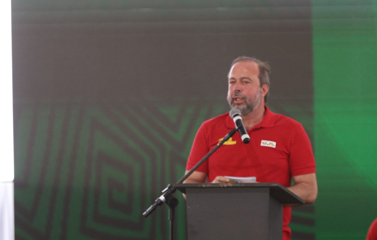 O ministro de Minas e Energia, Alexandre Silveira, foi um dos integrantes da comitiva do presidente Luiz Inácio Lula da Silva (PT) em Minas Novas, Vale do Jequitinhonha, nesta quinta-feira (24/7)