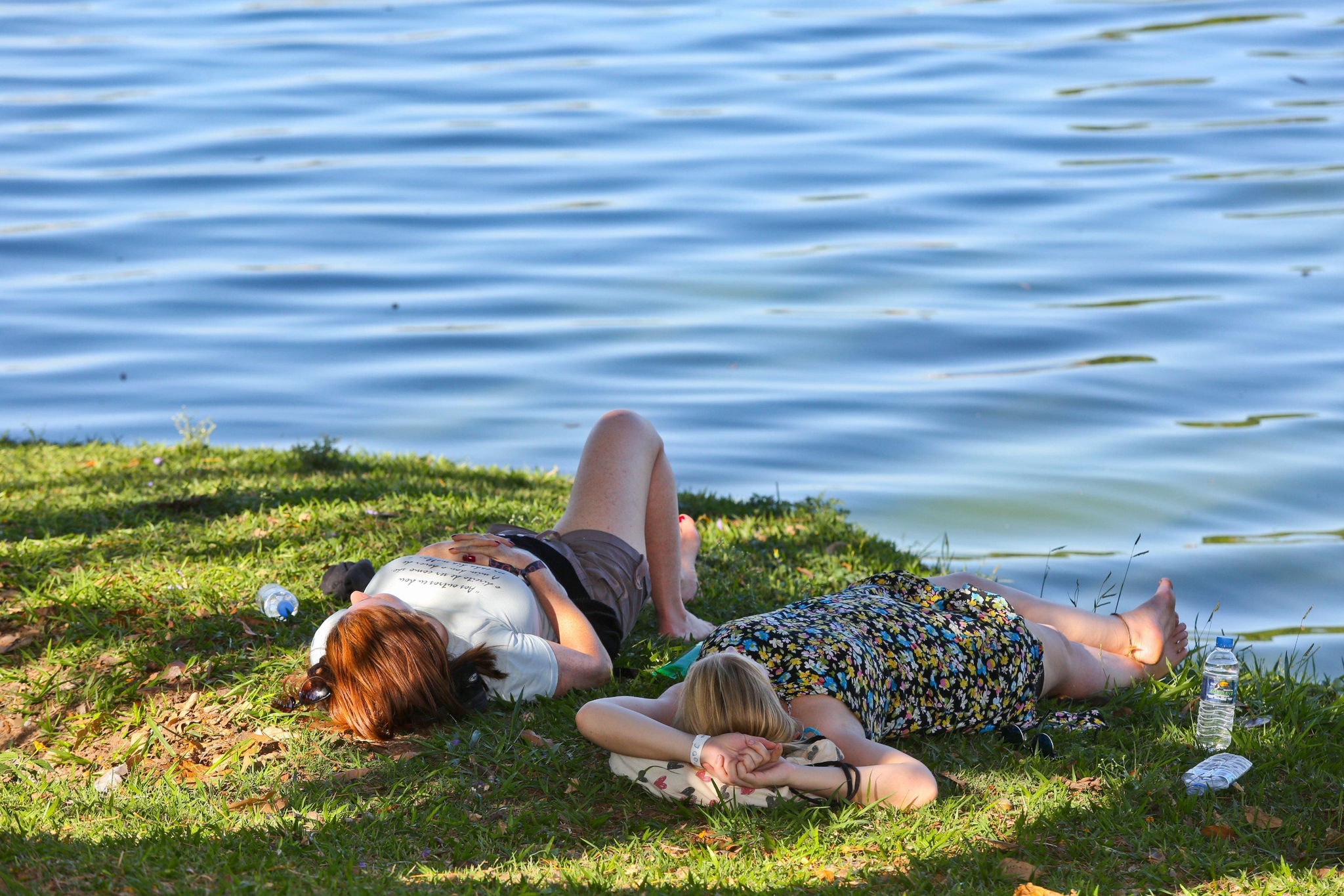 Altas temperaturas ocorrem por causa de massa de ar seco