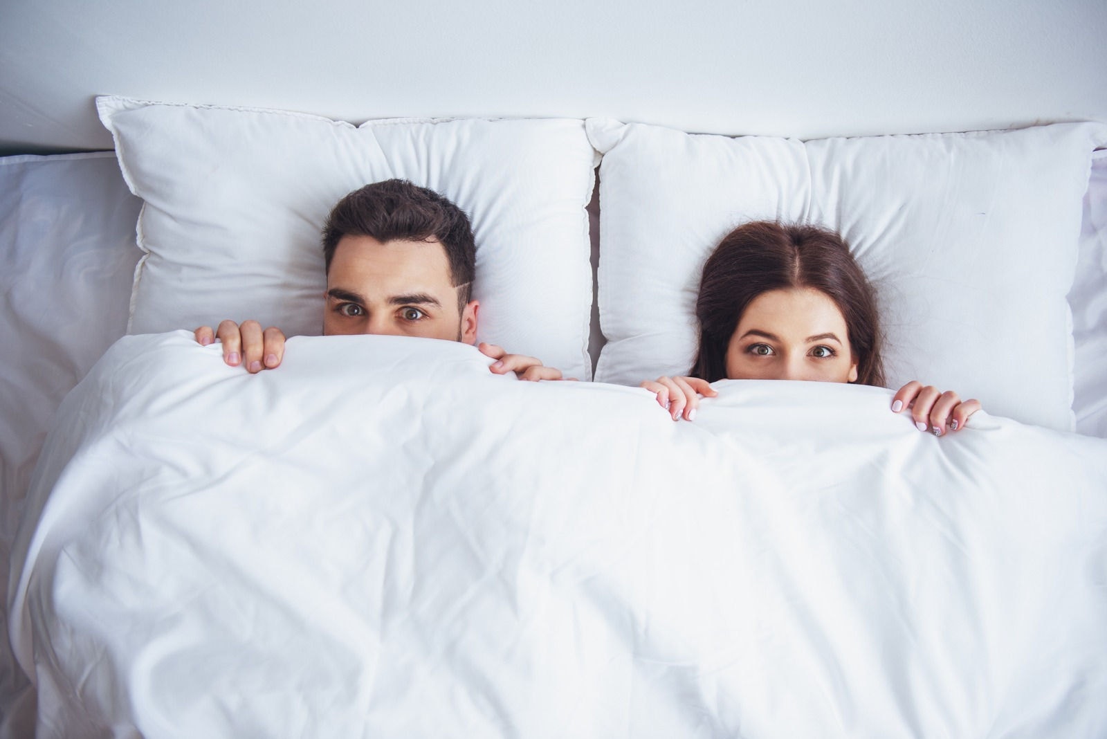 Sexo no inverno? Como o frio altera a libido e oferece novas opções para a interação sexual 
