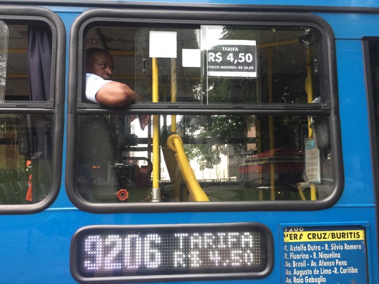 Passagem volta a custar R$ 4,50