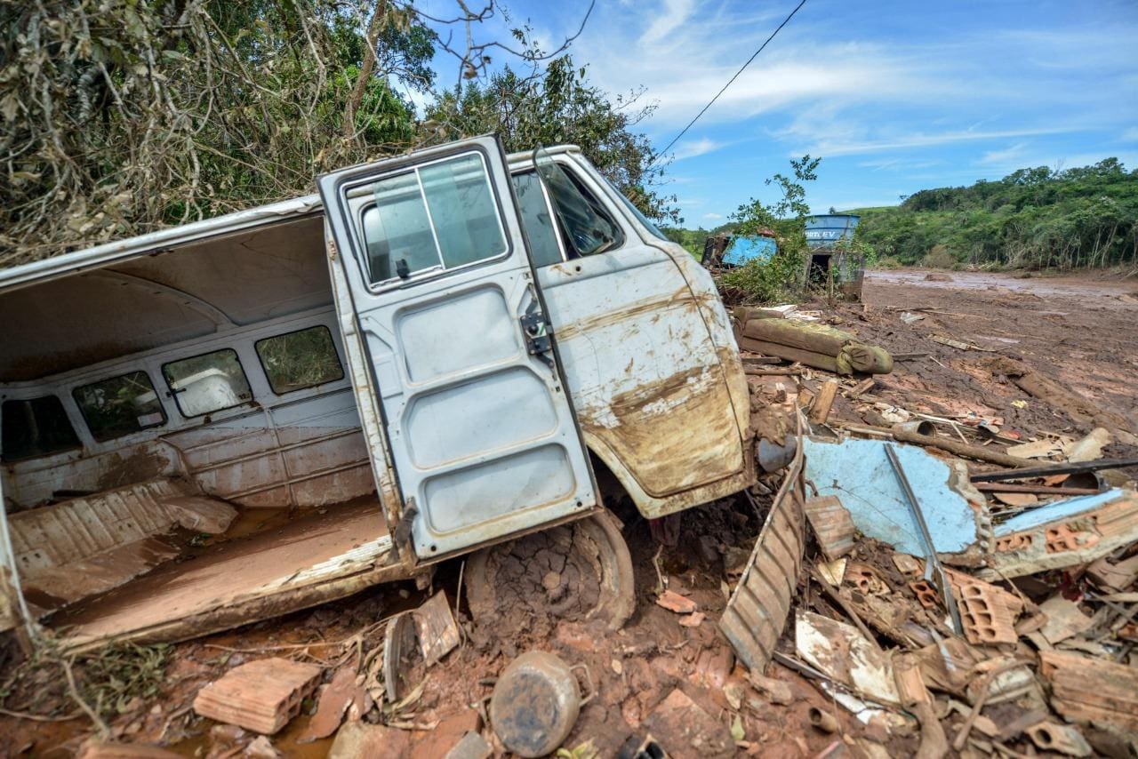 Número de mortos após tragédia em Brumadinho sobe para 115