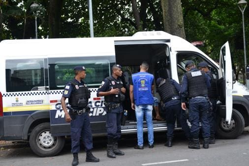 Operação coíbe atuação de flanelinhas nas ruas de BH
