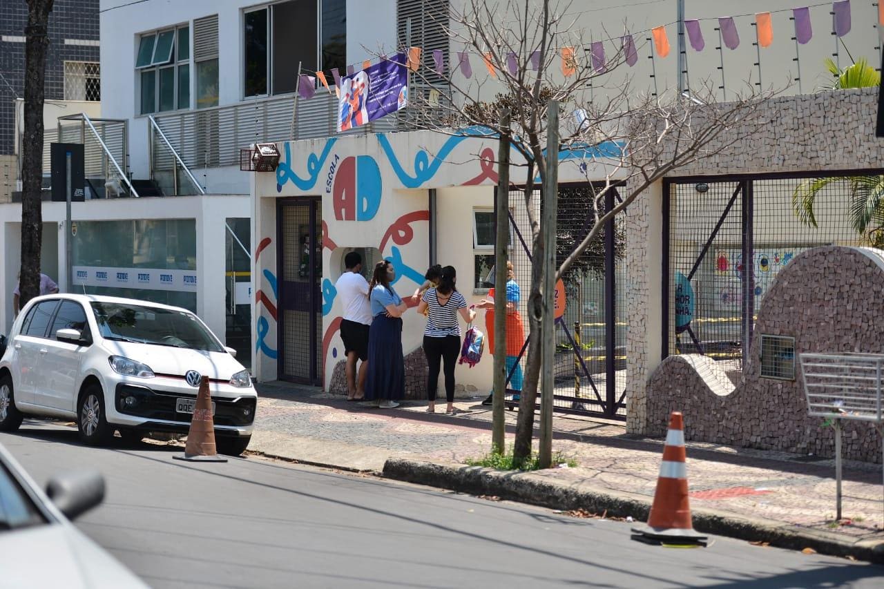 Após decisão da Justiça, 11 escolas e creches podem reabrir em BH