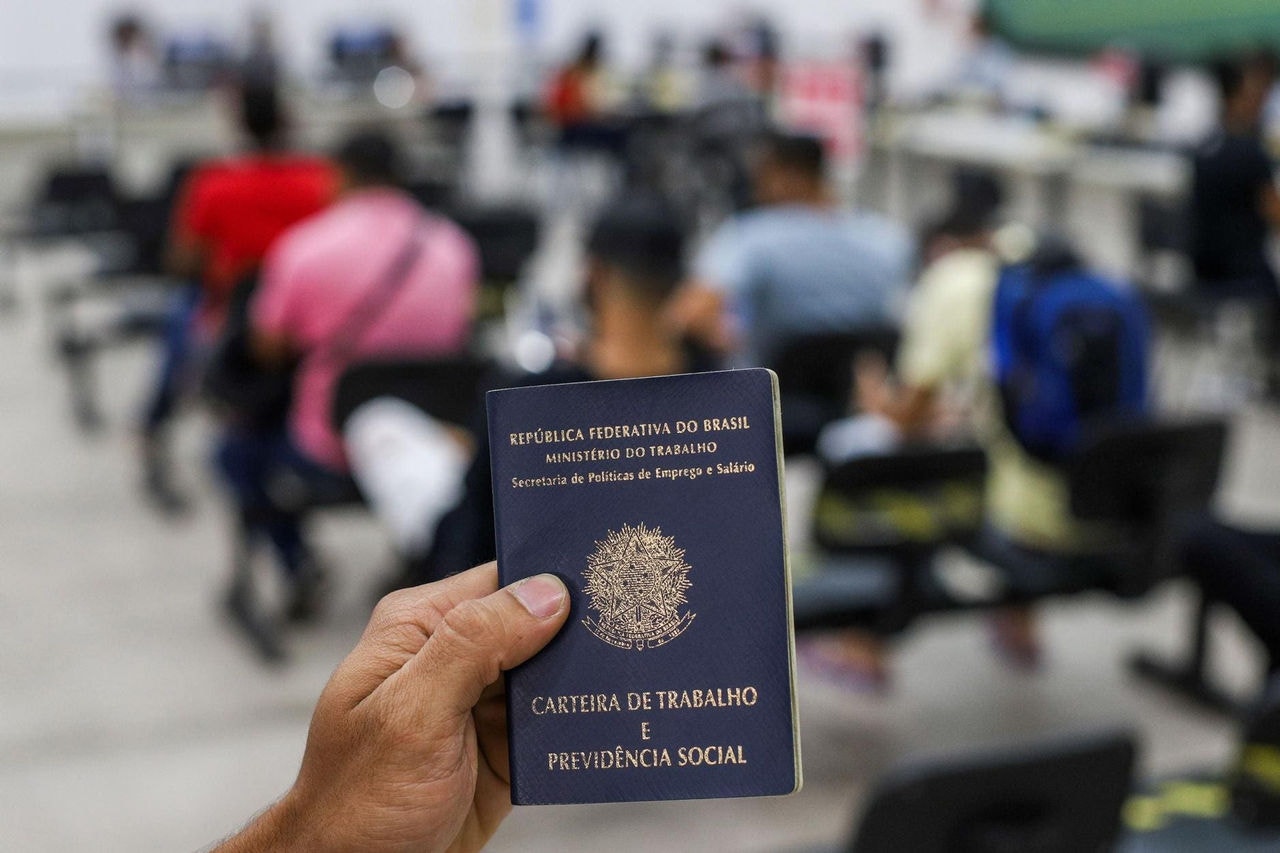Taxa de desemprego recua no país 