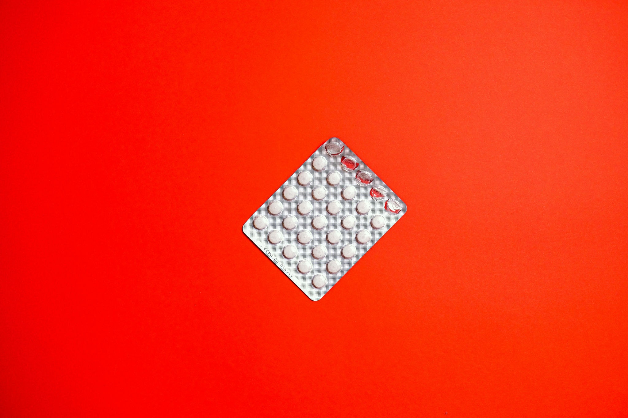 Imagem ilustrativa de cartela de pílula anticoncepcional
