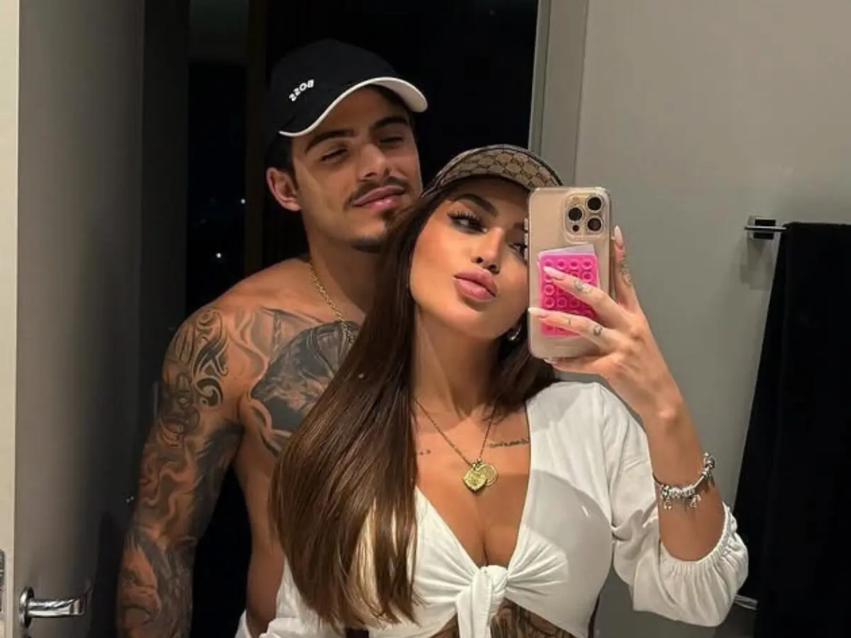 Thomaz Costa e Mari Ávila