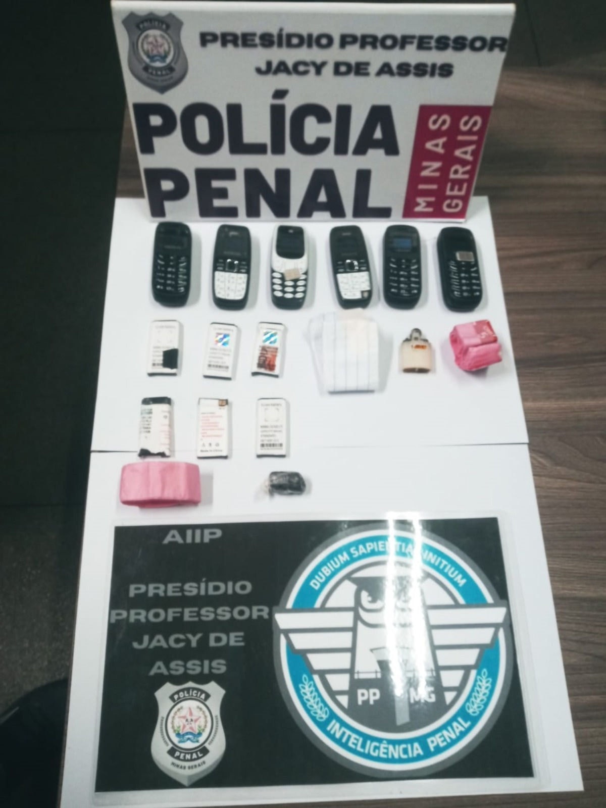Os materiais foram encaminhados para a Policia Civil