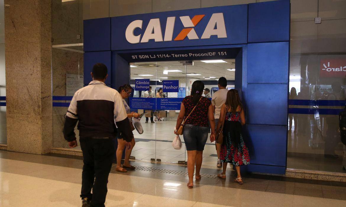 Com o cadastro no fundo incompleto, alguns trabalhadores tiveram o depósito em contas poupança digitais suspenso pela Caixa Econômica Federal