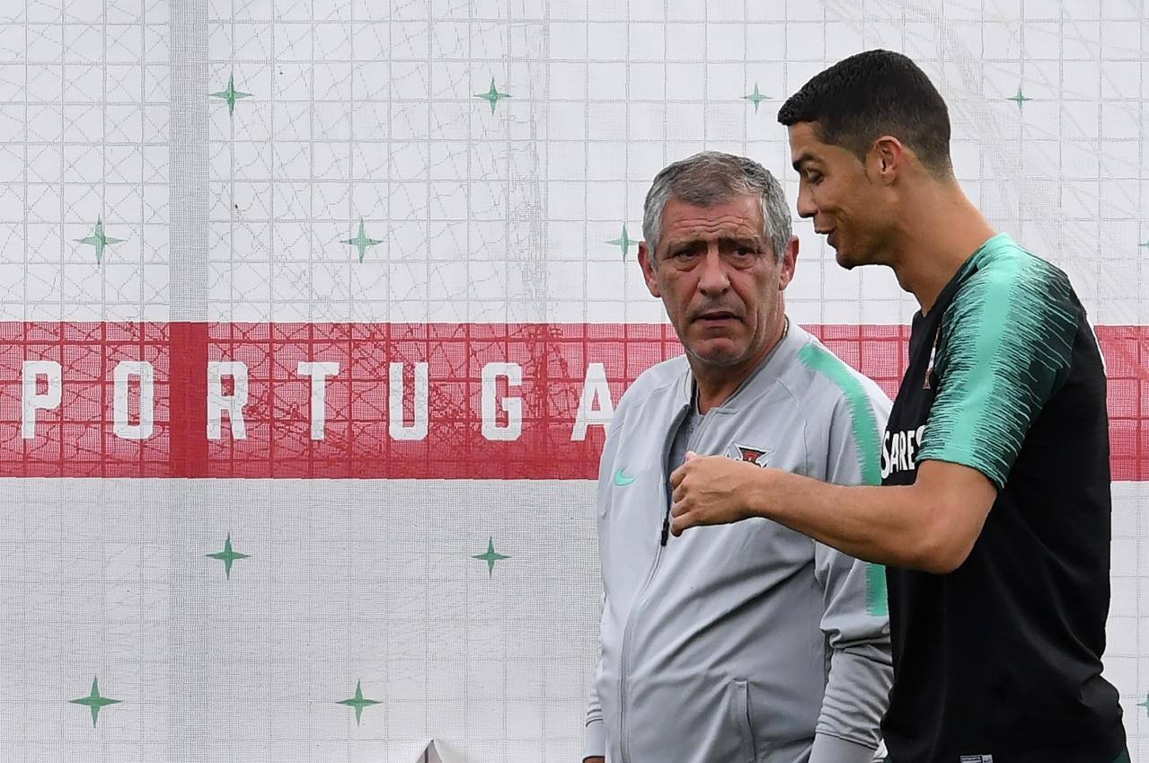 Nos duelos eliminatórios da Copa, técnico Fernando Santos optou por deixar Cristiano Ronaldo como opção para o segundo tempo