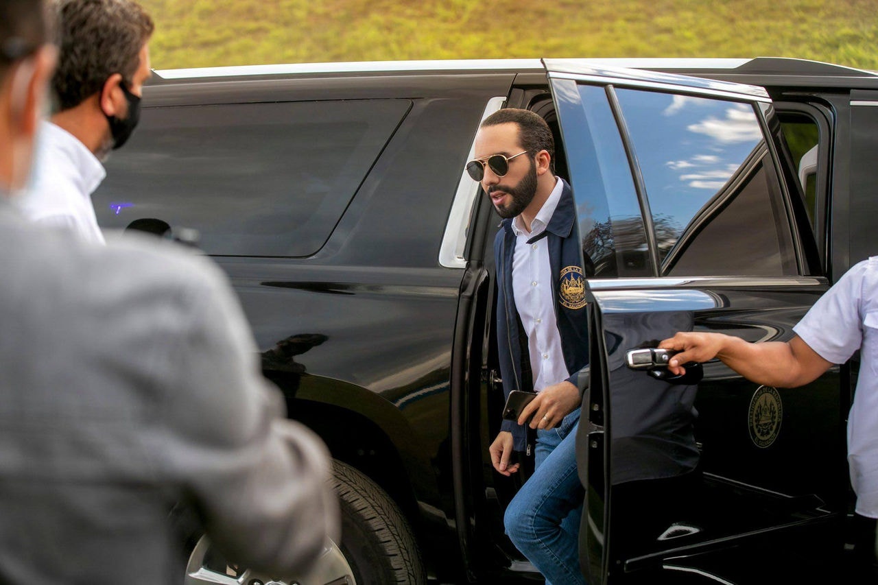 O 'millenial' Nayib Bukele saiu vitorioso nas eleições de El Salvador