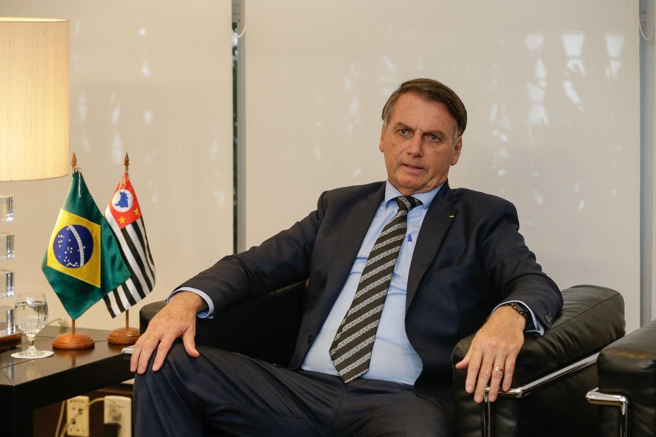 Bolsonaro culpa os Estados pelo preço do combustível