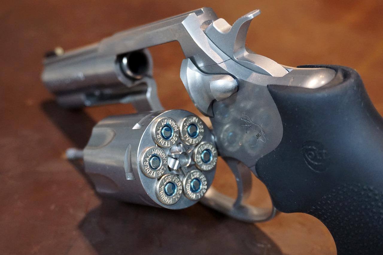 Imagem ilustrativa de arma