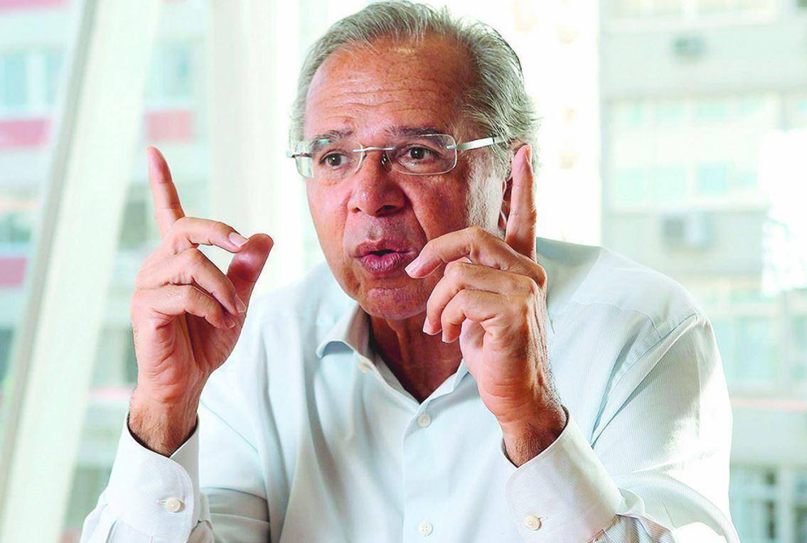 Em análise Paulo Guedes teria falado com prefeitos que governo já fechou idade mínima diferente