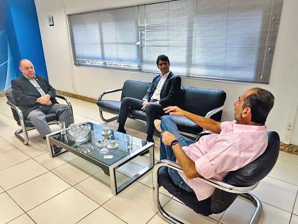 Fuad Noman, Cássio Soares e Alexandre Kalil discutiram cenários para as eleições municipais