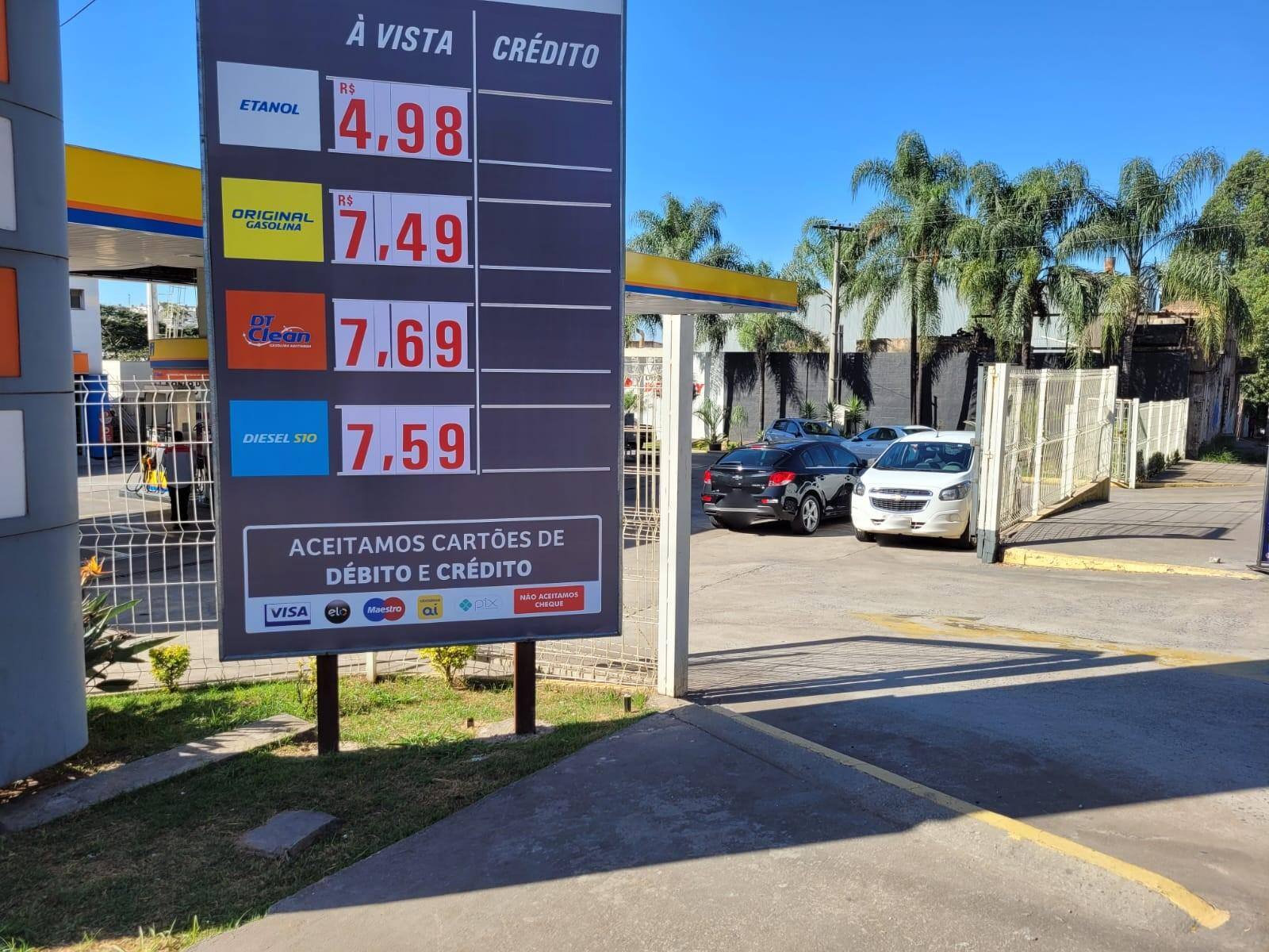 Morador da Grande BH encarou diesel mais caro que a gasolina pela primeira vez nesta sexta (24)