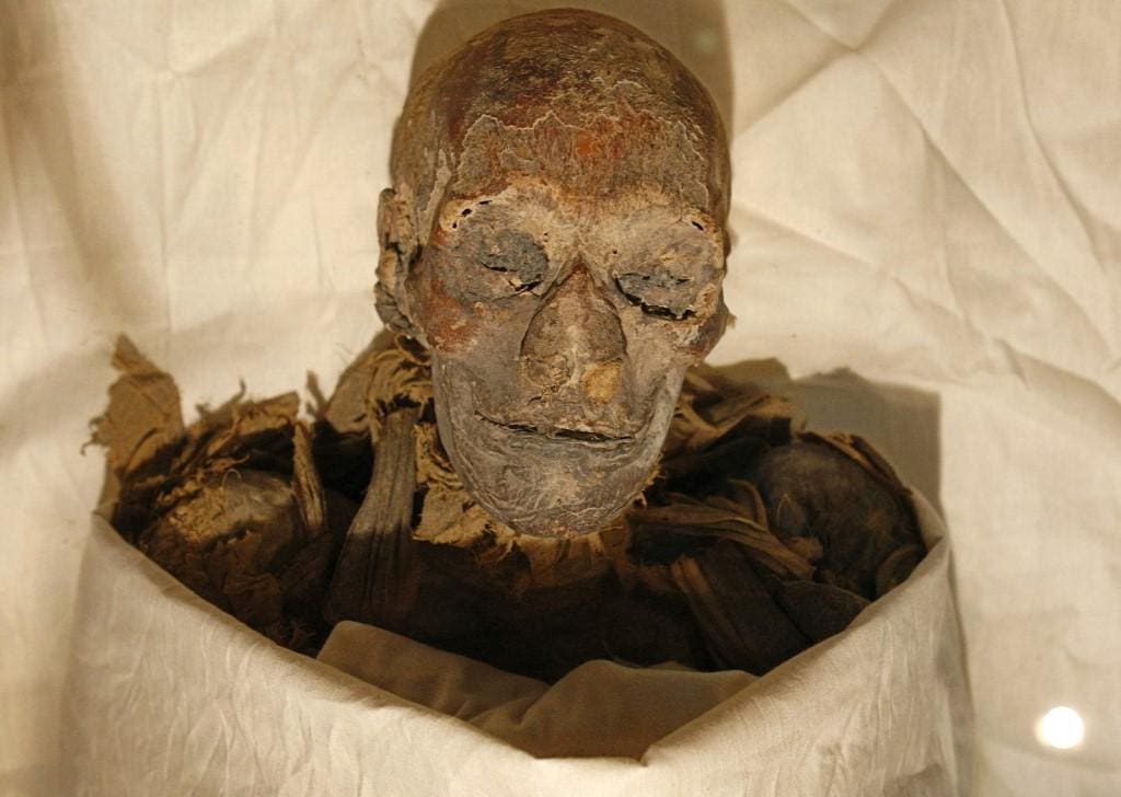 Múmias de faraós do Egito vão desfilar pelas ruas do Cairo no sábado Na foto a rainha Hatshepsut