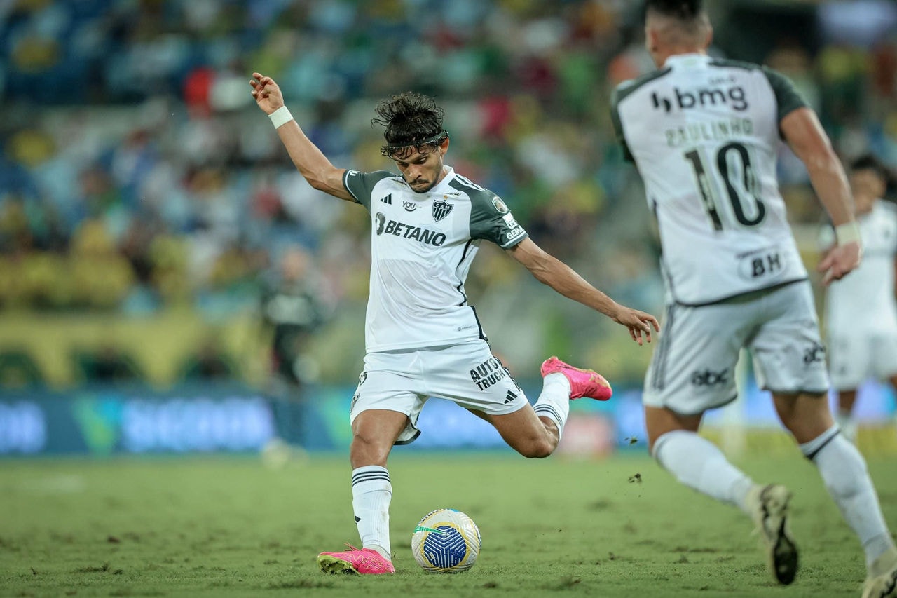 Gustavo Scarpa brilha no Atlético desde saída de Felipão e chegada de Milito