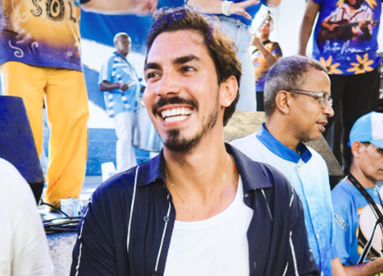 O presidente da Liesa (Liga Independente das Escolas de Samba do Rio de Janeiro) Gabriel David disse que tem participado de reuniões para definir como vai ser o anúncio do Oscar para o público das arquibancadas. 
