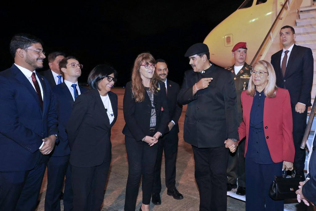 Maduro desembarcou em Brasília acompanhado de sua esposa Cilia Flores, ex-presidente da Assembleia Nacional