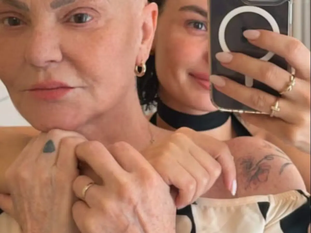 Isis Valverde e a mãe - Reprodução/ Instagram 