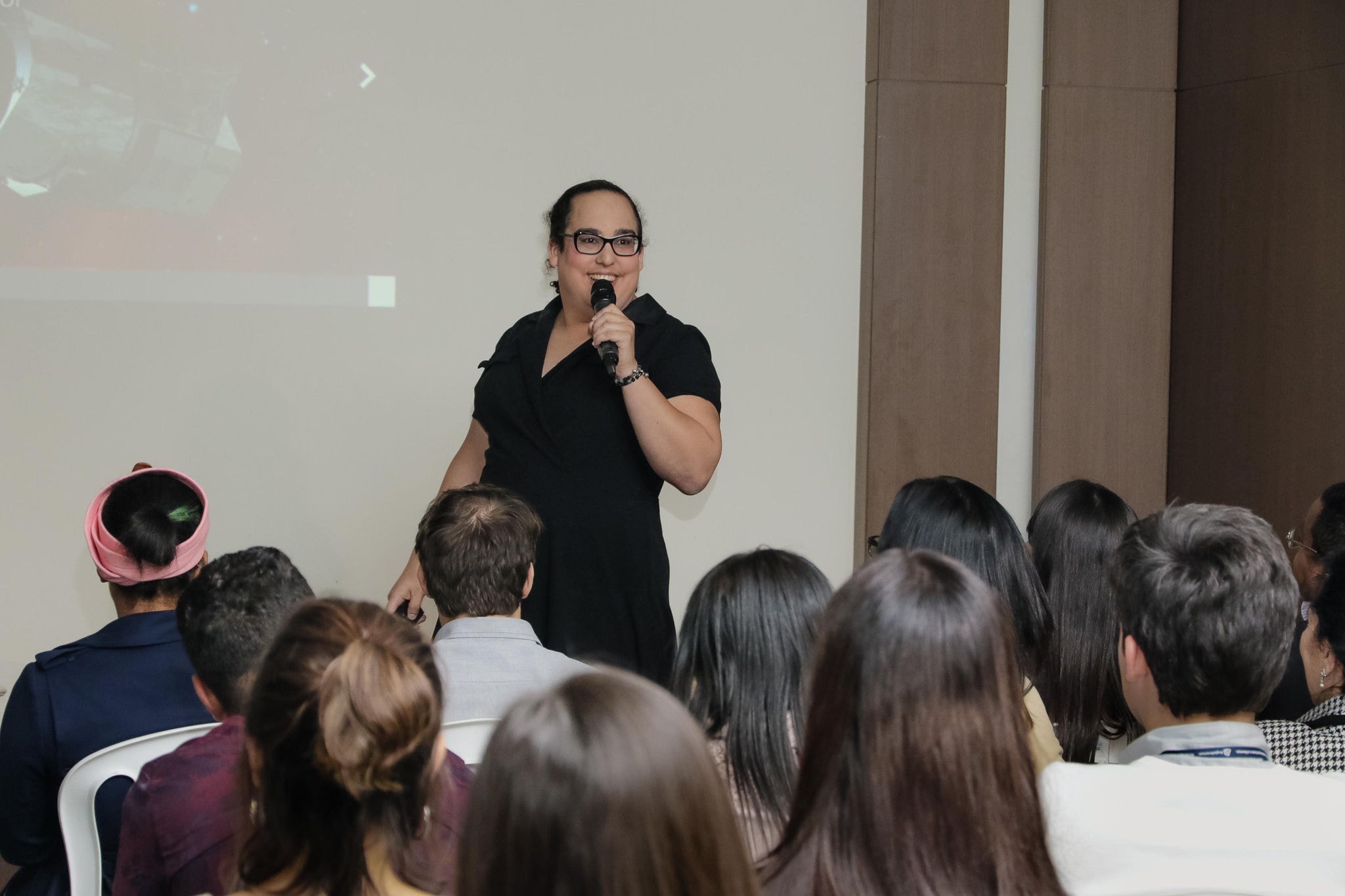 Astrofísica brasileira é primeira transexual na Nasa