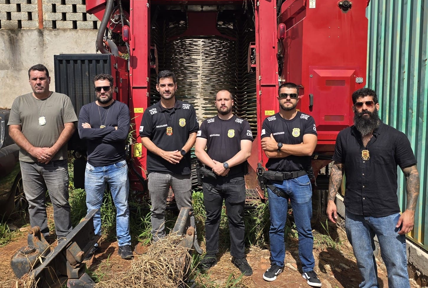 Polícia Civil recuperou maquinário agrícola durante a operação 
