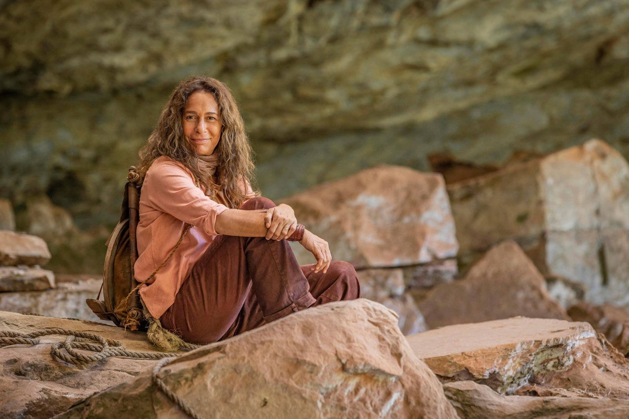 Andréa Beltrão interpreta Zefa Leonel na novela 'No Rancho Fundo'