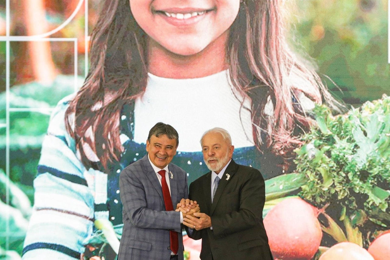 O ministro Wellington Dias e o presidente Lula em reunião do Conselho Nacional de Segurança Alimentar e Nutricional (Consea), em 5 de março de 2024