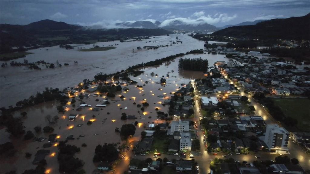 Encantado é um dos mais de 100 municípios gaúchos afetados pelas fortes chuvas