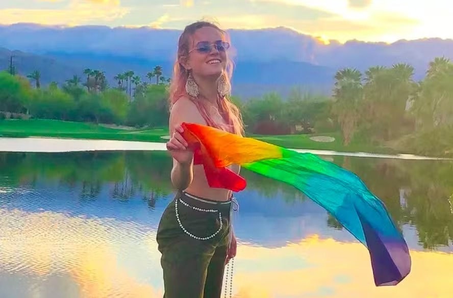 Ava Phillippe, filha da atriz Reese Witherspoon com o ator Ryan Phillippe
