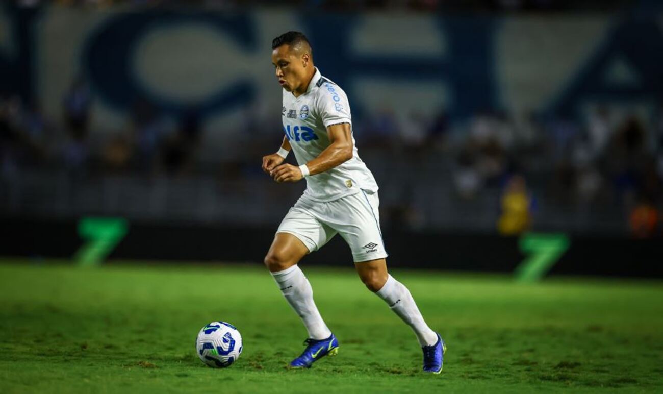 Marlon ainda tem vínculo com o Cruzeiro até o ano que vem