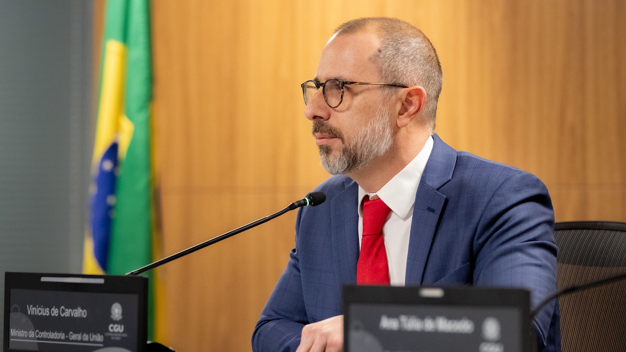 Ministro da CGU, Vinícius de Carvalho, antecipou que Projeto de Lei (PL) para mudar a LAI é elaborado com a Casa Civil
