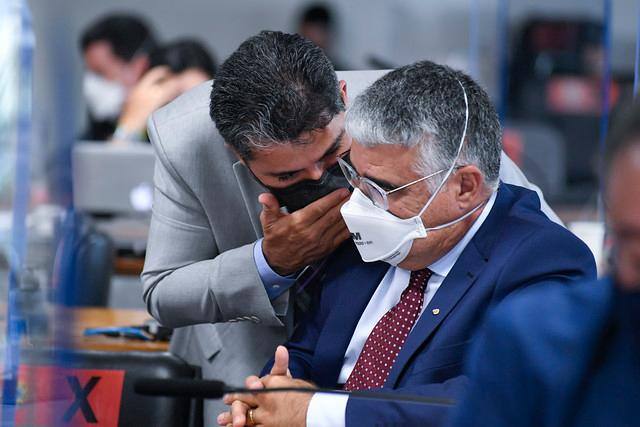 Senadores Marcos Rogério e Eduardo Girão na CPI da Covid-19