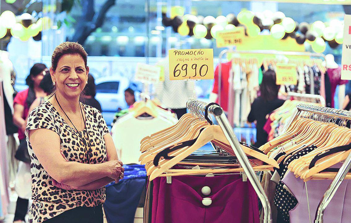 Tática Empresária Marly Rodrigues Gomes prevê aumento nas vendas de até 5%, e pretende manter preços promocionais no Natal