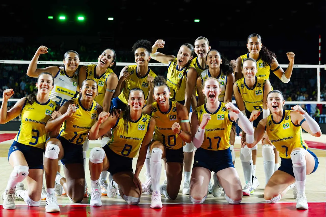 Brasil tenta título inédito da competição