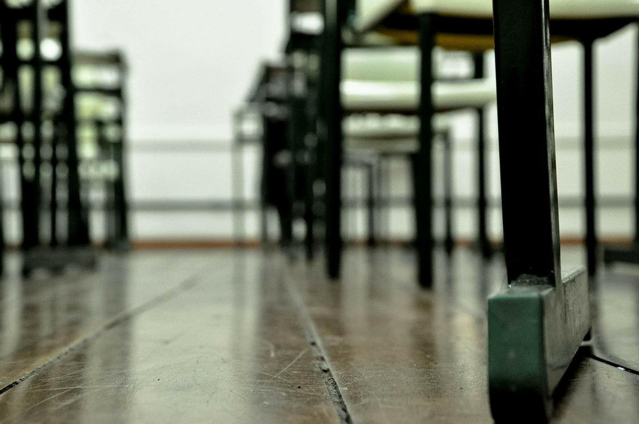Espaço que deveria ser de desenvolvimento pleno, a escola às vezes se transforma em palco de tensão