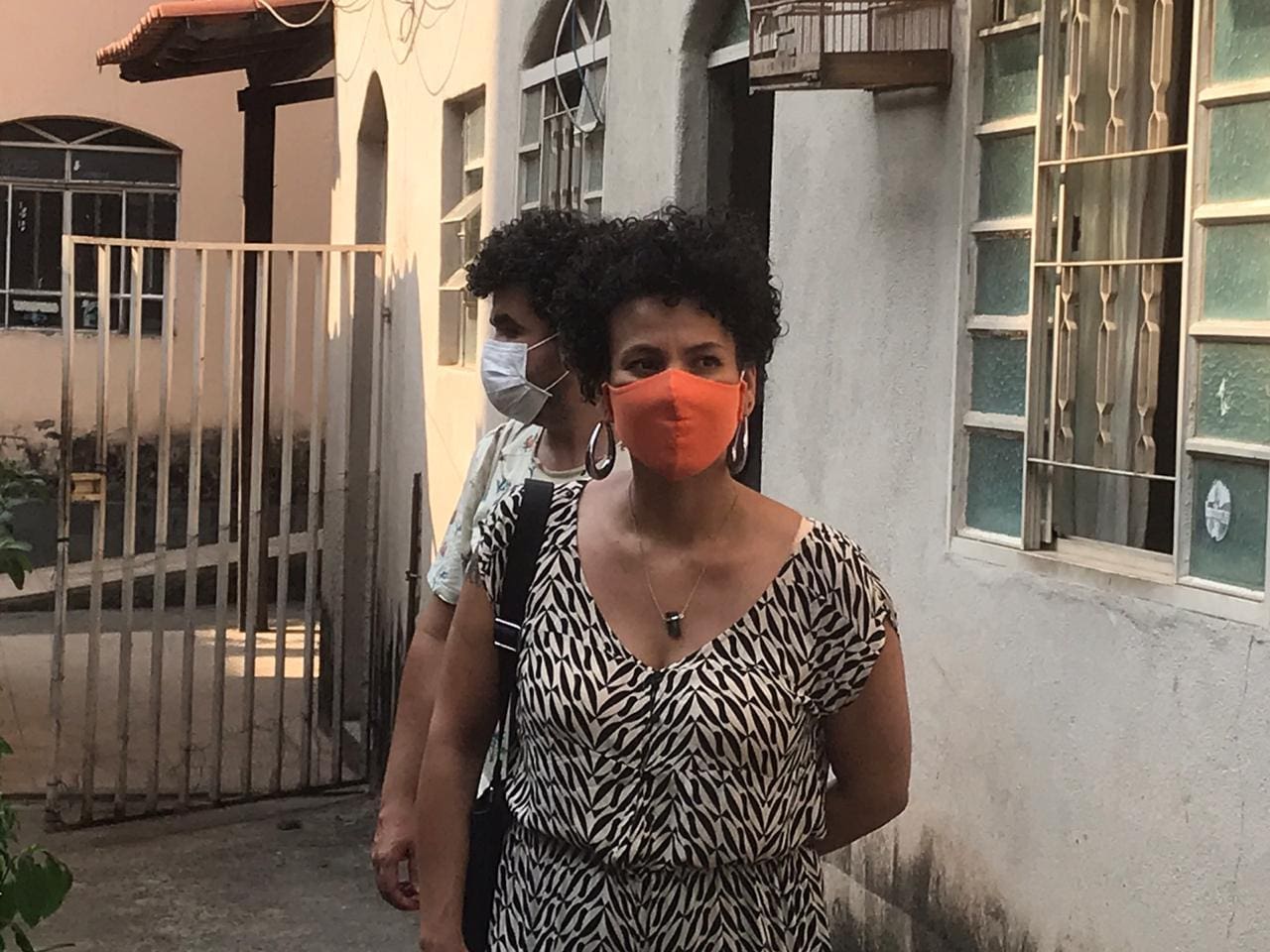 Áurea Carolina em visita ao Quilombo Souza, no Santa Tereza, em BH