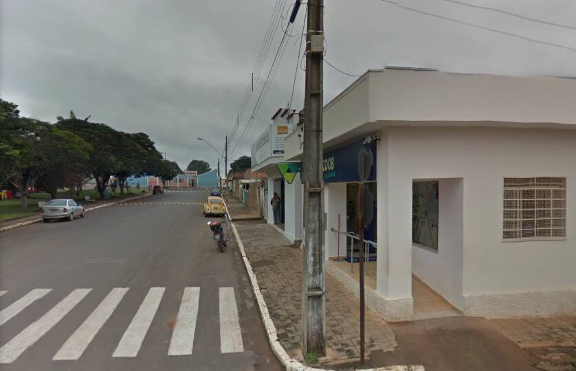 Trio decidiu levar a gerente e o marido dela a um matagal, também na zona rural No local, eles aguardaram o dia amanhecer para que a vítima retirasse o dinheiro na agência bancária
